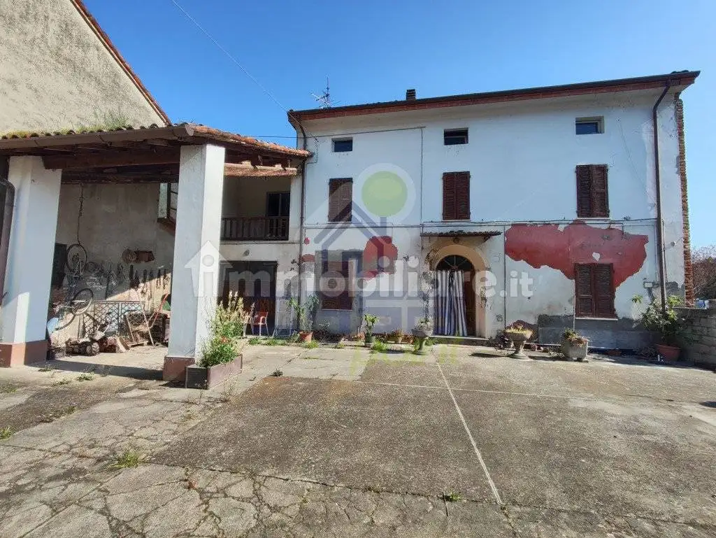 Casa indipendente in vendita a Motta Baluffi