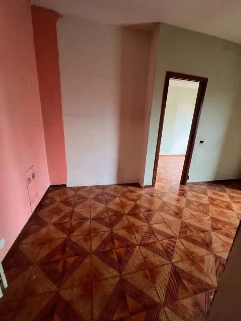 Appartamento in vendita a Modena