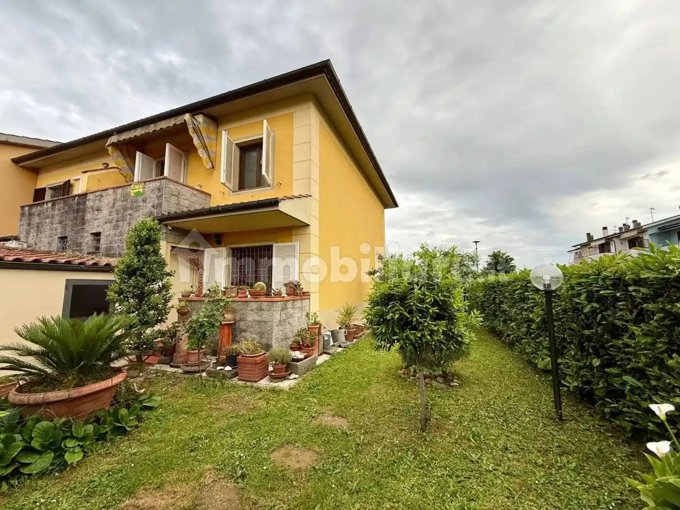 Villetta a schiera in vendita a Pescia