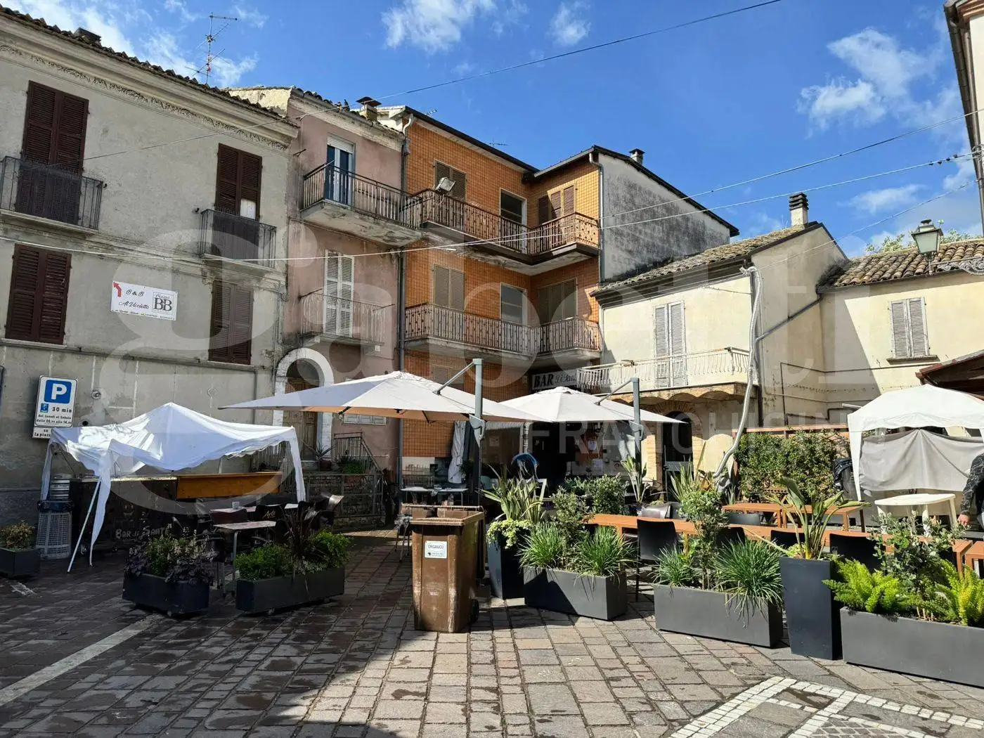 Casa indipendente in vendita a Bellante