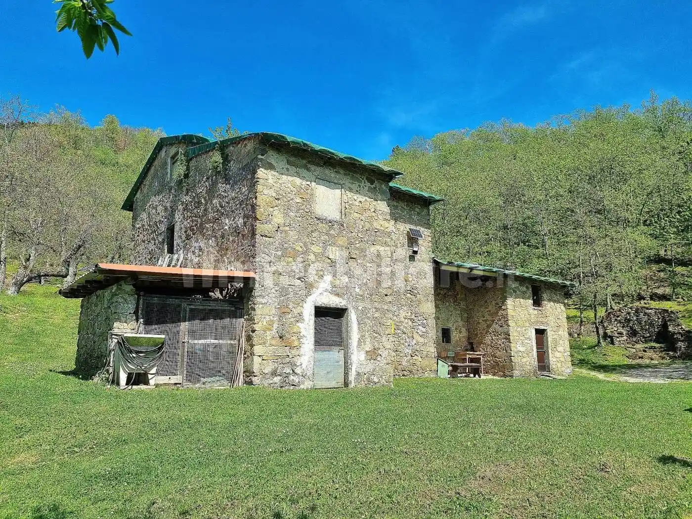 Rustico - Casale in vendita a Marliana