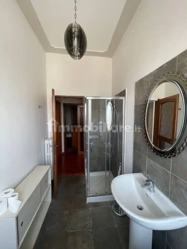 Quadrilocale viale Francesco Crispi, Sacca - Stazione, Modena - foto 4