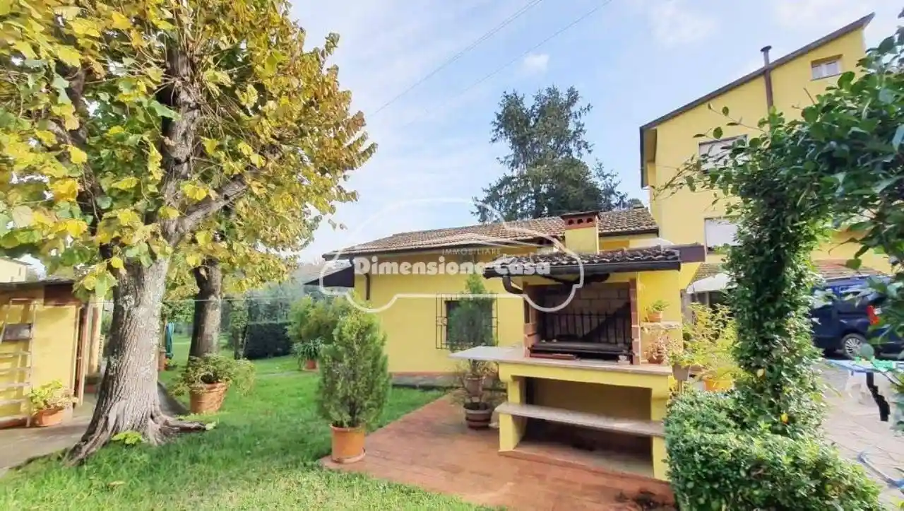 Villa in vendita a Capannori