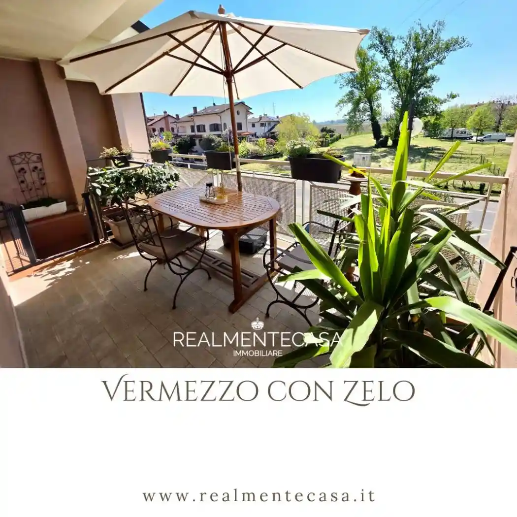 Villa in vendita a Vermezzo con Zelo