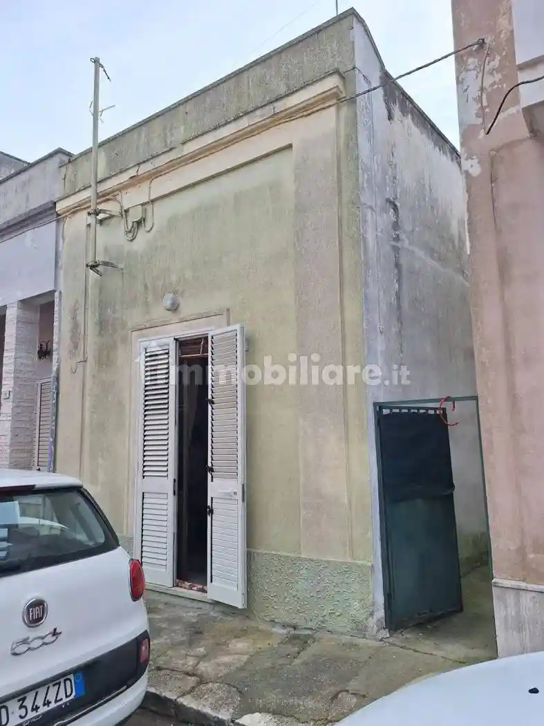 Appartamento in vendita a Collepasso