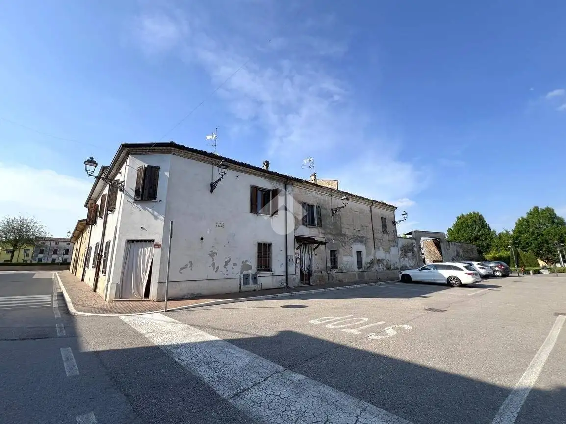 Rustico - Casale in vendita a Mariana Mantovana