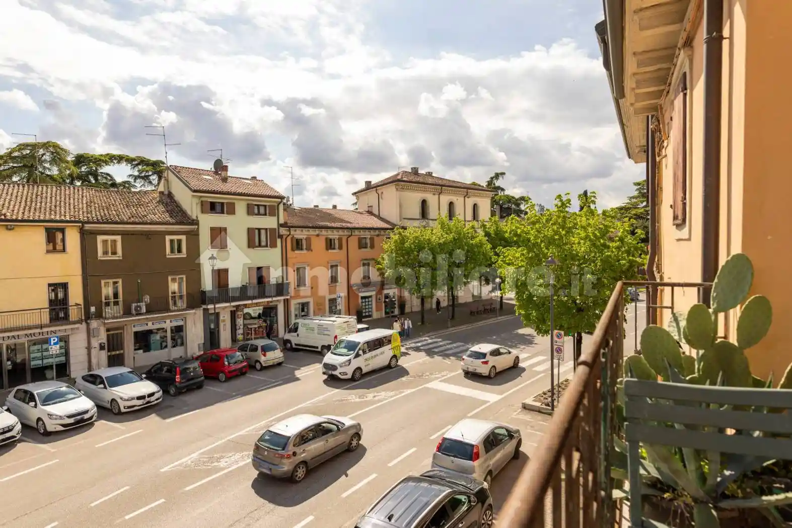 Palazzo - Edificio in vendita a San Martino Buon Albergo