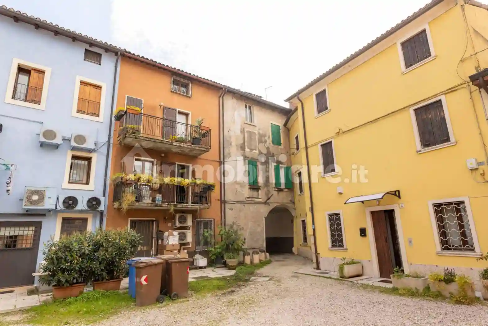 Palazzo - Edificio - foto 2