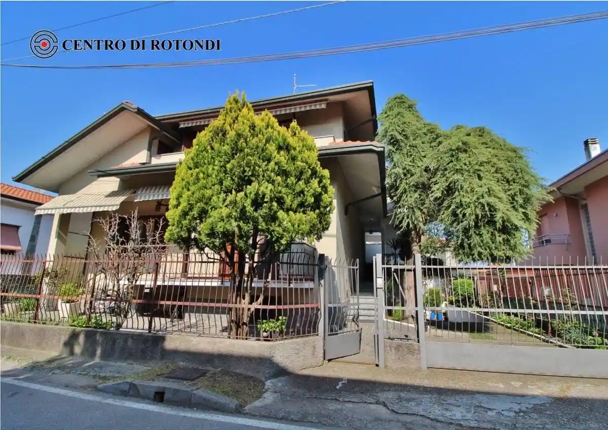 Villa in vendita a Cerro Maggiore