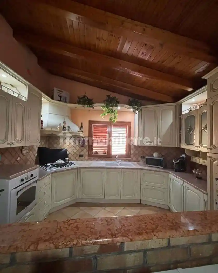 Appartamento in vendita a Bronte