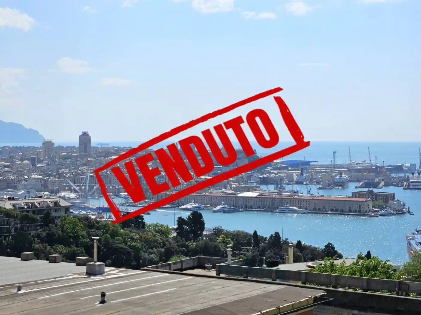 Appartamento in vendita a Genova