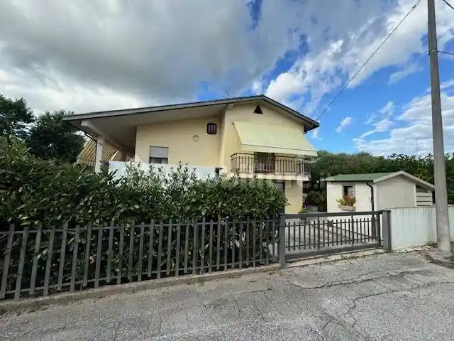 Villa in vendita a Scorzè