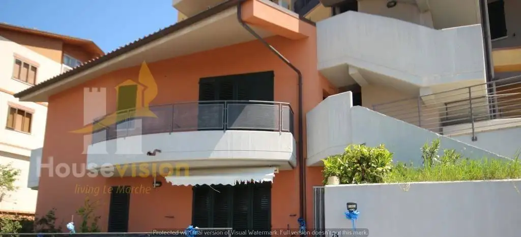 Appartamento in vendita a Serra de' Conti