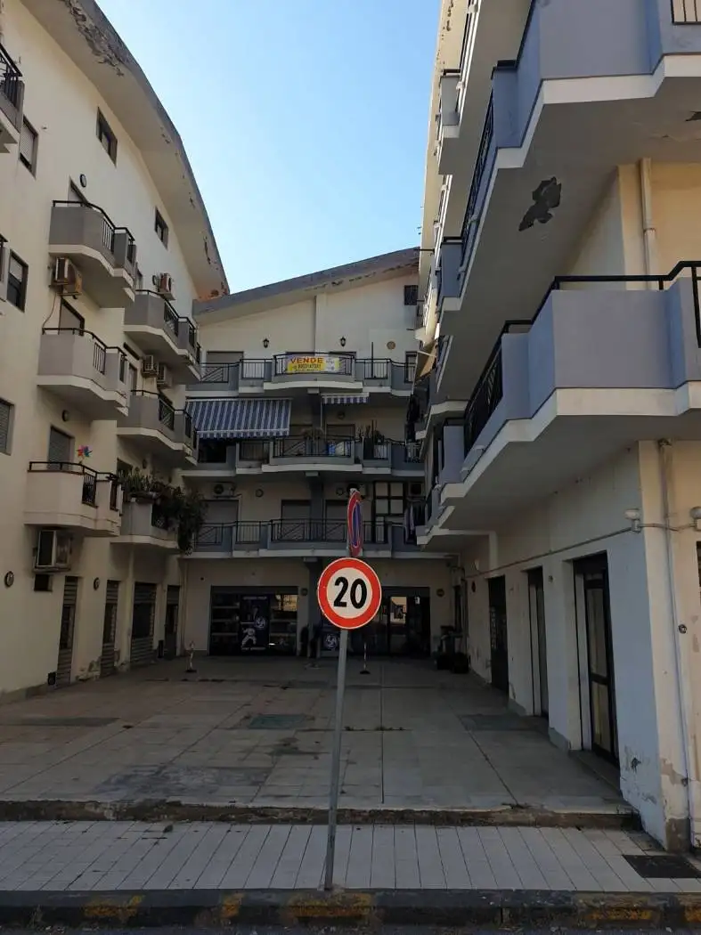 Appartamento in vendita a Alì Terme