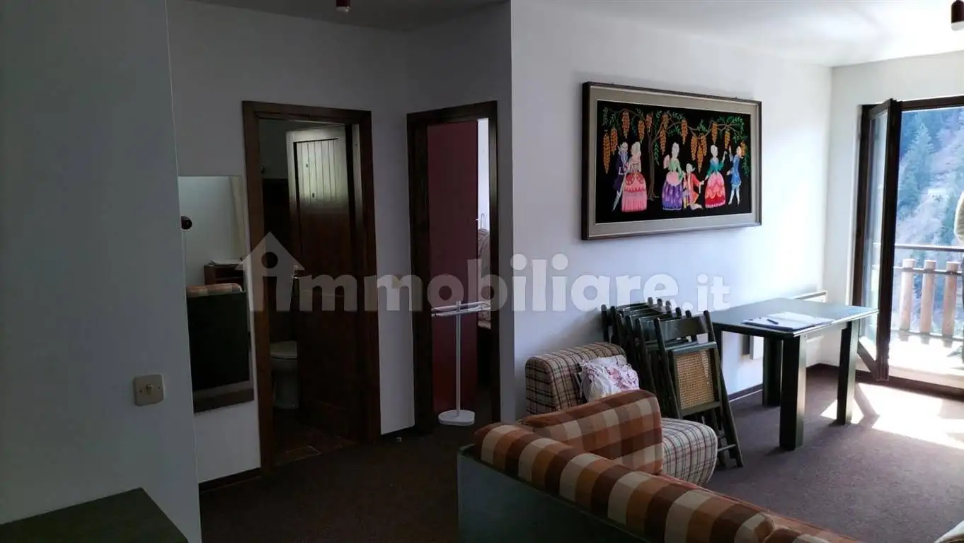 Appartamento in vendita a Oltre il Colle