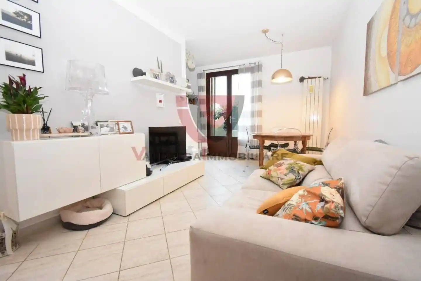 Appartamento in vendita a Casole d'Elsa