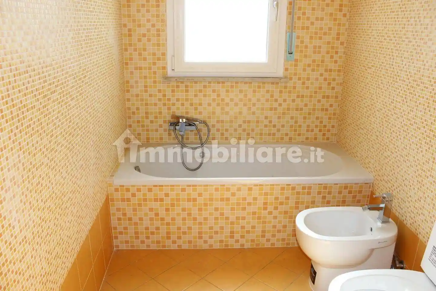 Appartamento in vendita a Rosignano Marittimo