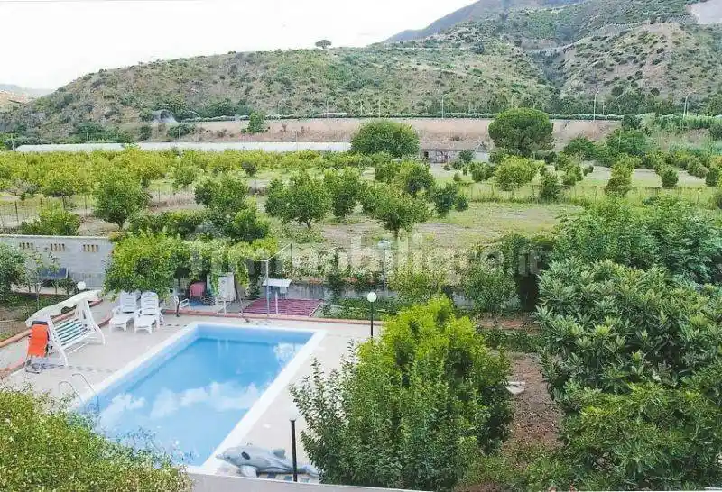 Villa in vendita a Oliveri