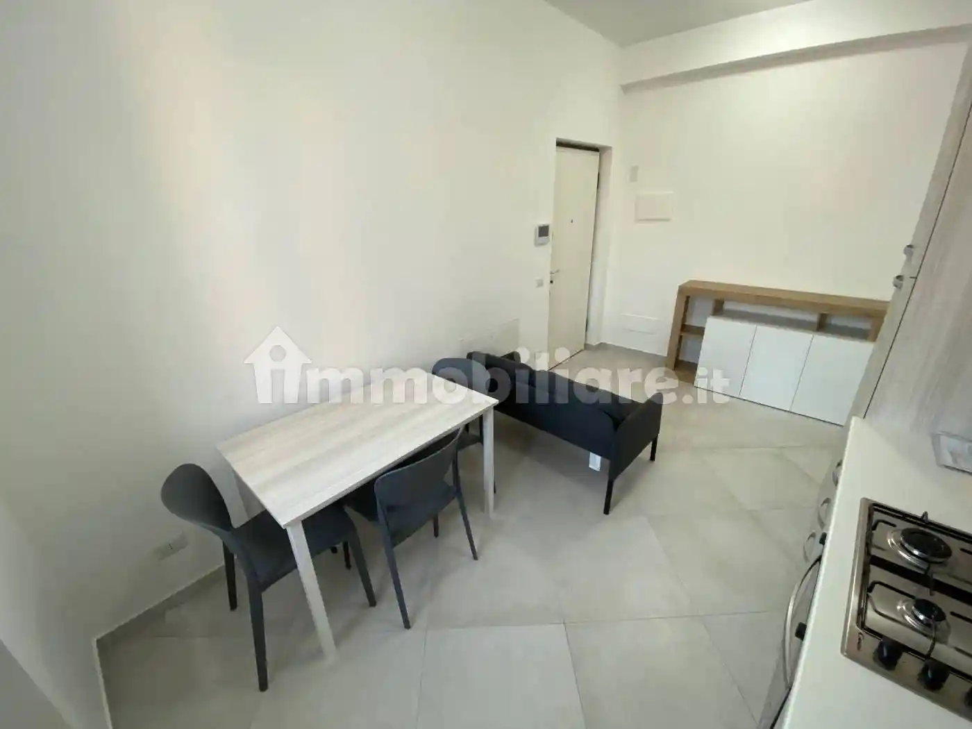 Bilocale via Madonnina del Grappa 53, Legnarello, Legnano - foto 3