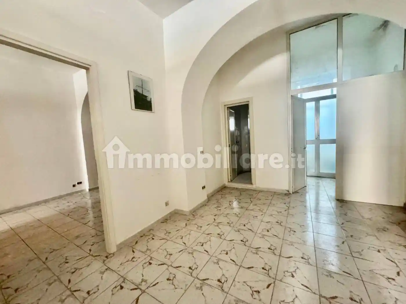 Appartamento in vendita a Massa