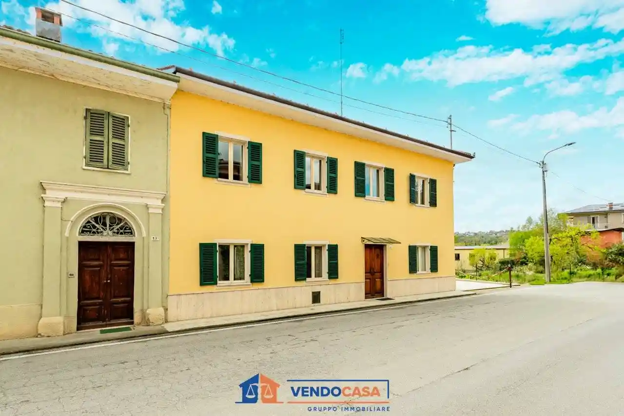 Terratetto unifamiliare corso Umberto, Centro, Farigliano - foto 2