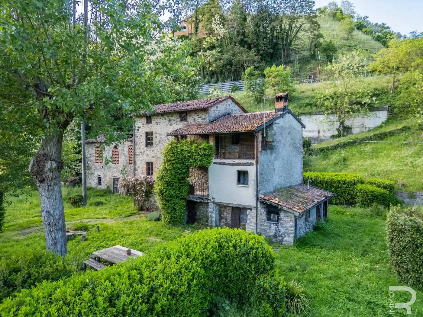 Rustico - Casale in vendita a Gallicano