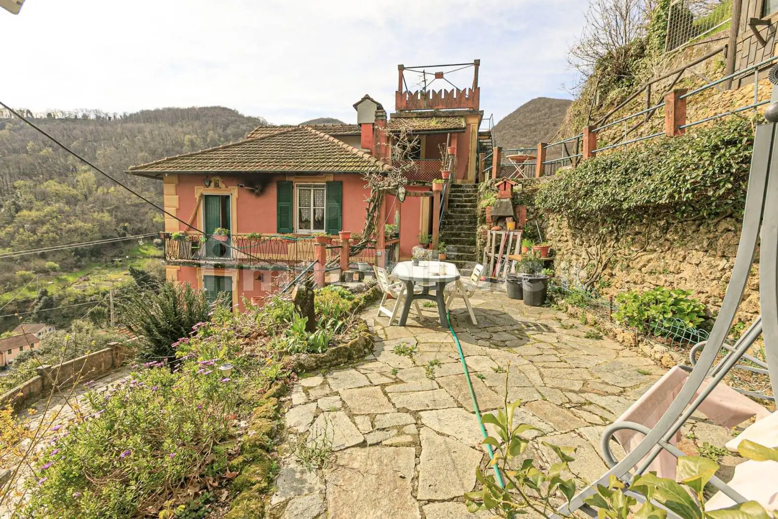 Villa in vendita a Ceranesi