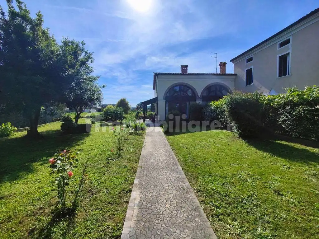Villa in vendita a Vicenza