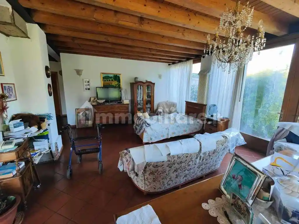 Villa bifamiliare Strada di Lobia 52, Maddalene, Vicenza - foto 2