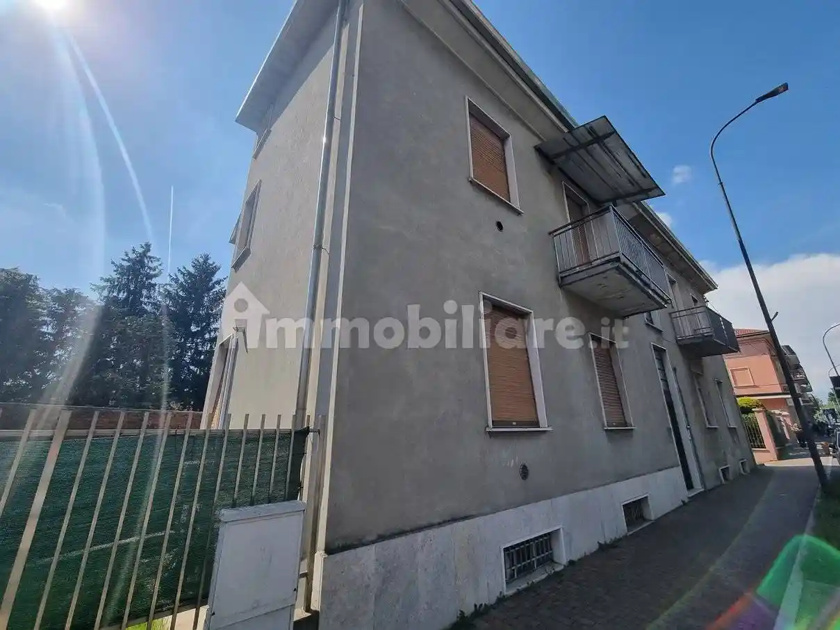 Appartamento in vendita a Limbiate