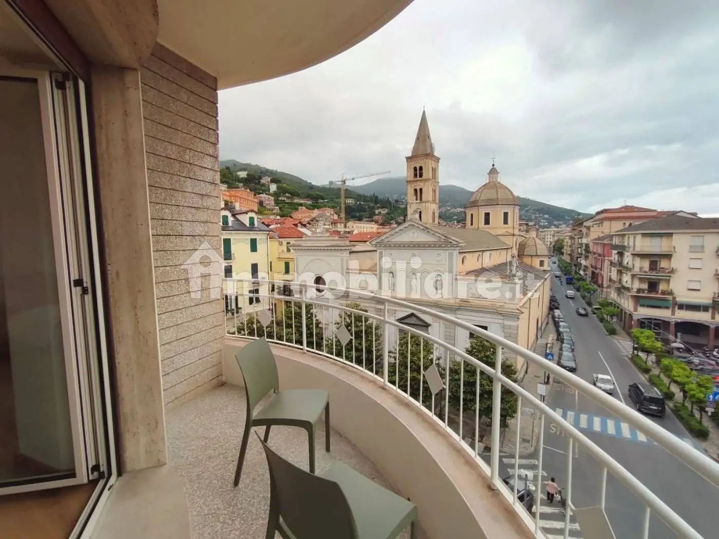 Appartamento in affitto a Alassio