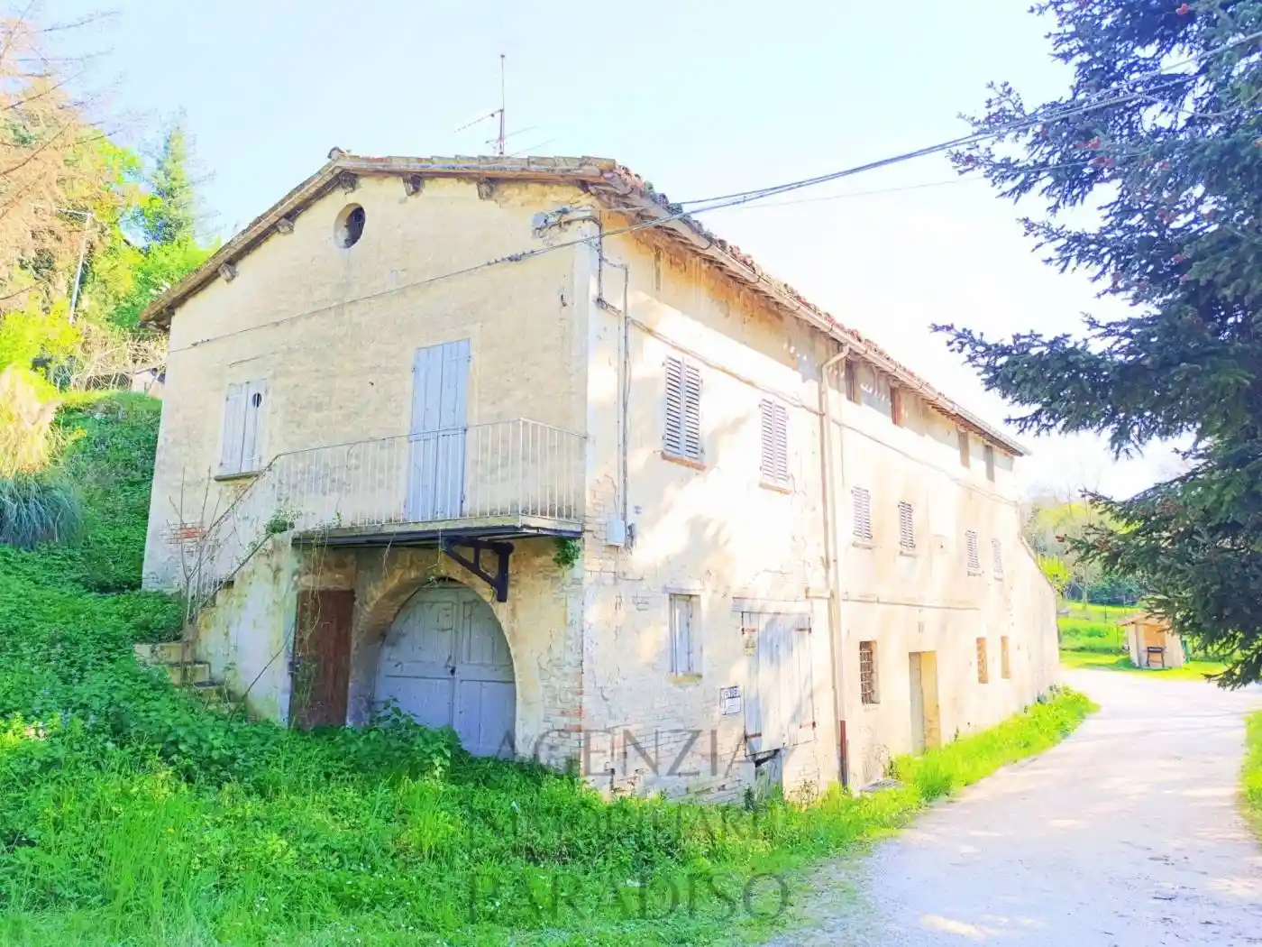 Rustico - Casale in vendita a Urbino