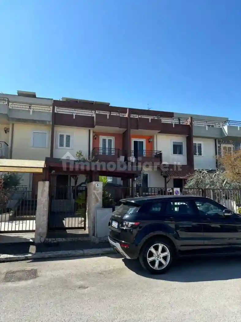 Villetta a schiera - foto 2