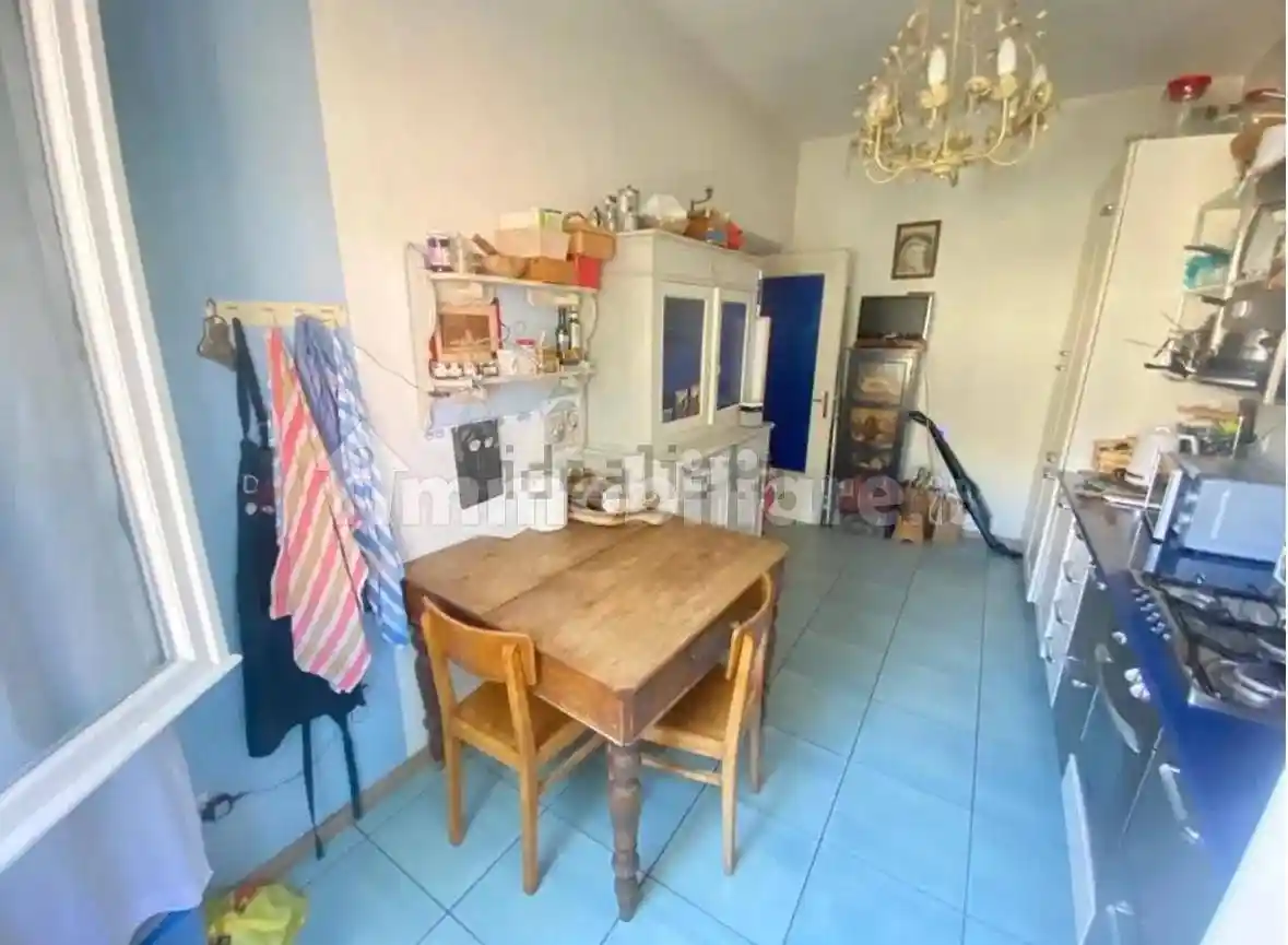 Appartamento in vendita a Parma