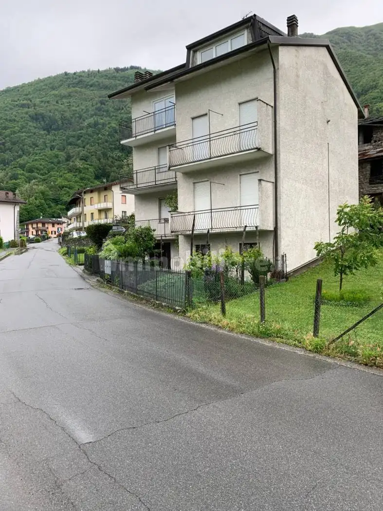 Trilocale via Calgheroli, Centro, Ardenno - foto 4