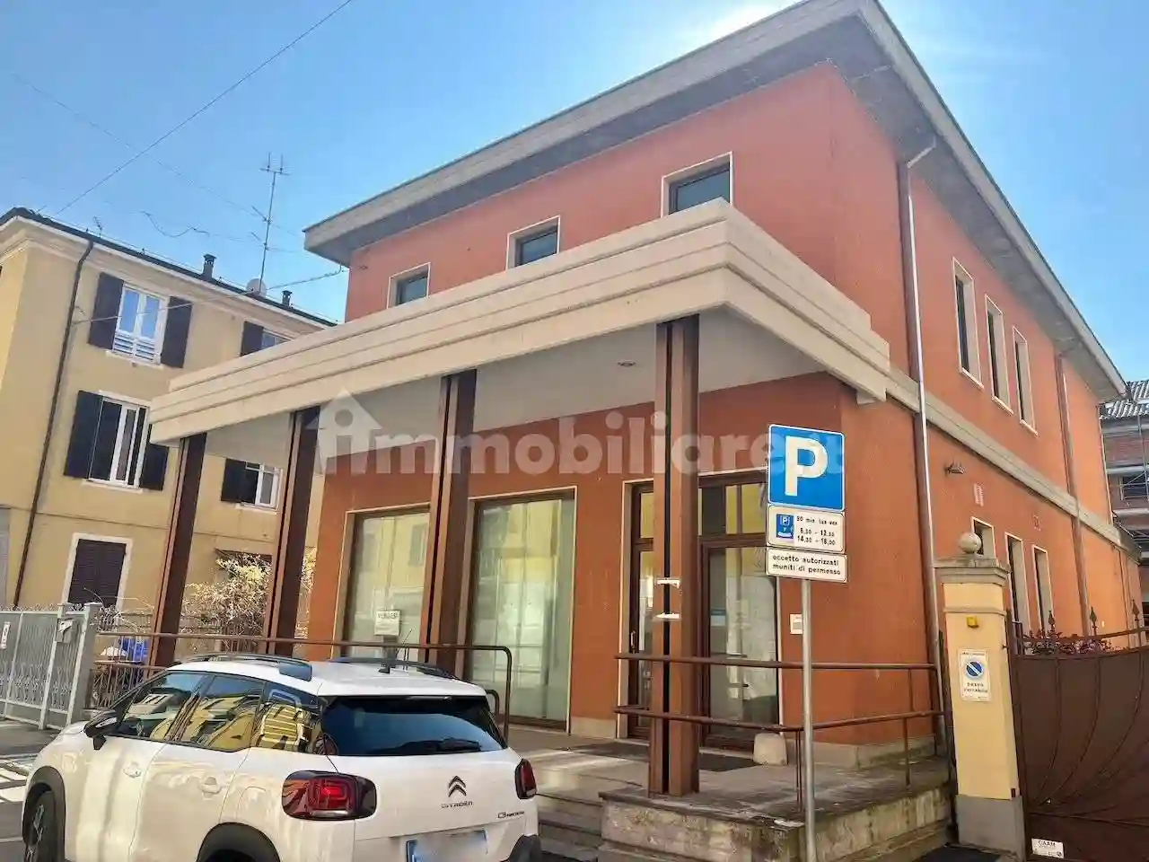 Palazzo - Edificio - foto 2