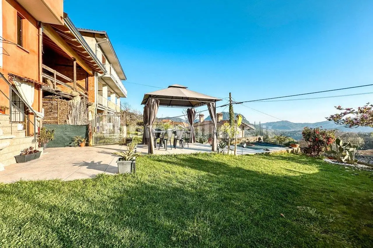 Villa a schiera frazione Carega 33, Carega, Cellio con Breia - foto 2