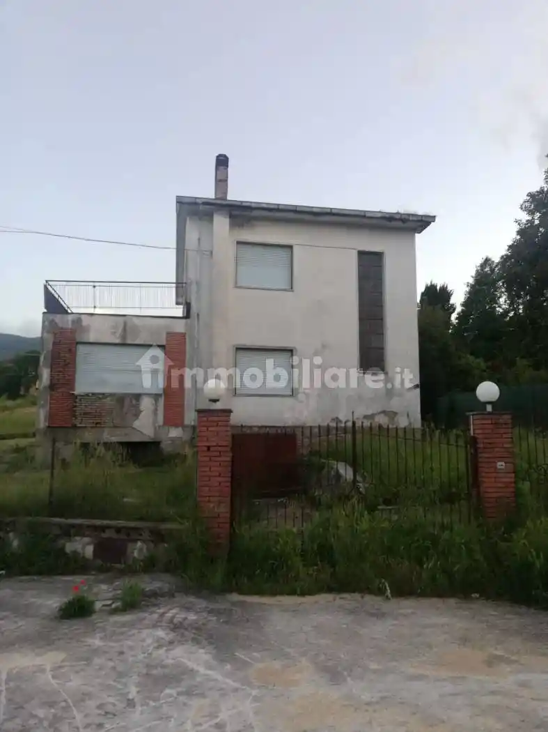 Villa in vendita a Ceccano