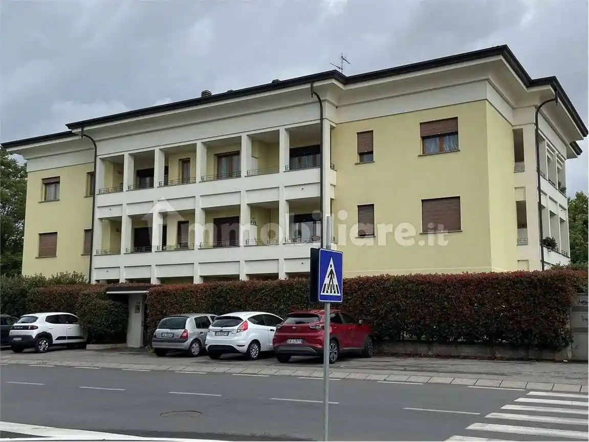 Appartamento in vendita a Vaprio d'Adda