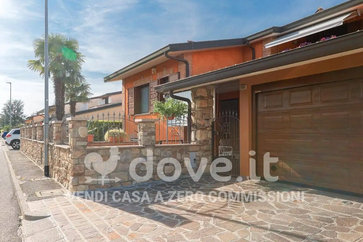 Villa in vendita a Pagazzano