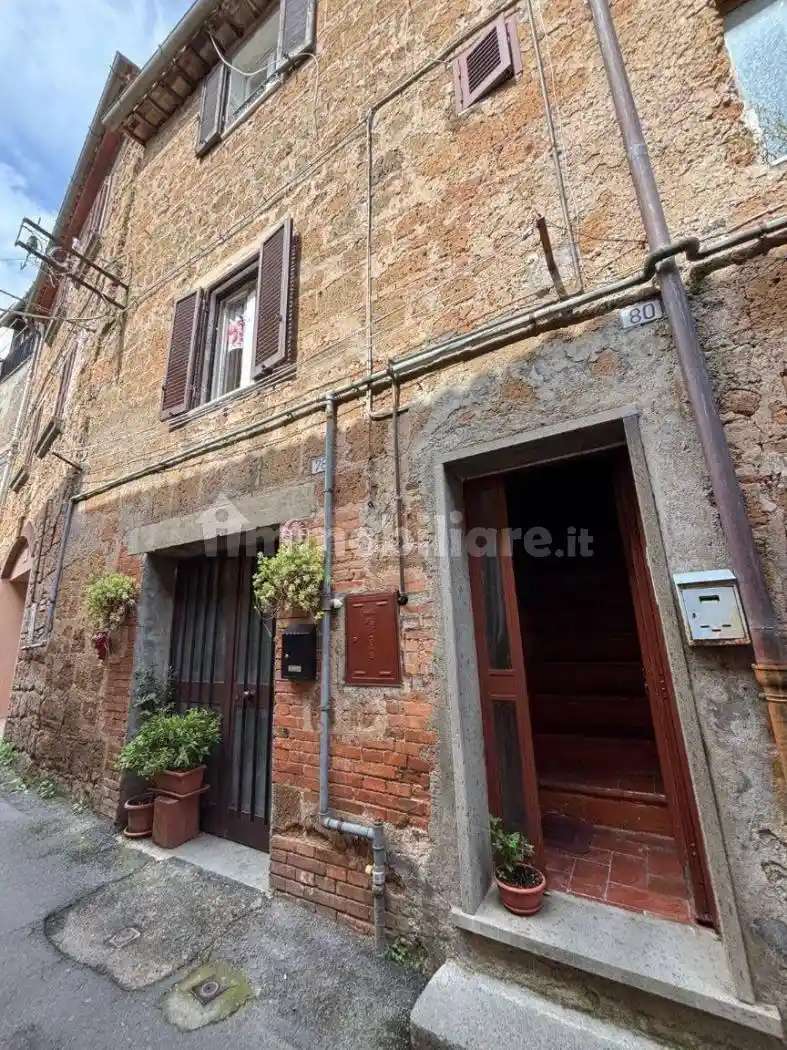 Appartamento in vendita a Acquapendente