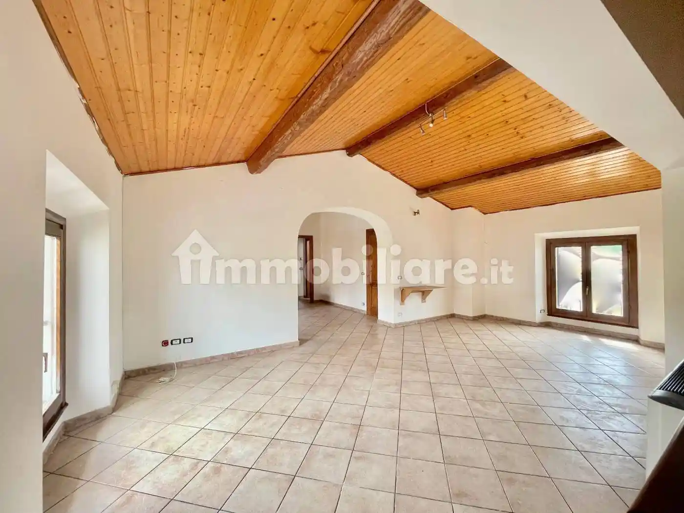 Appartamento in vendita a Terranuova Bracciolini