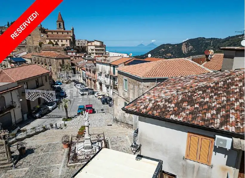 Casa indipendente in vendita a Ficarra