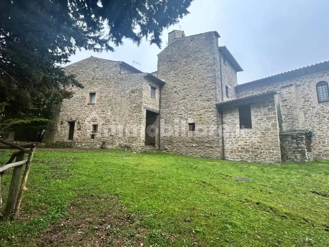 Rustico - Casale in vendita a Assisi