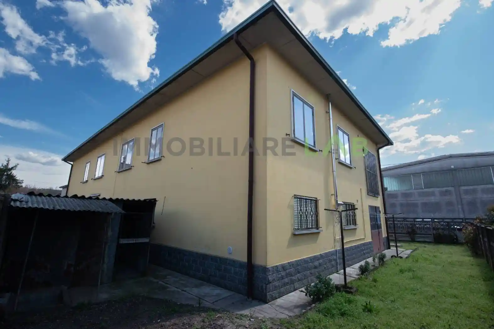 Villa in vendita a Oggiona con Santo Stefano