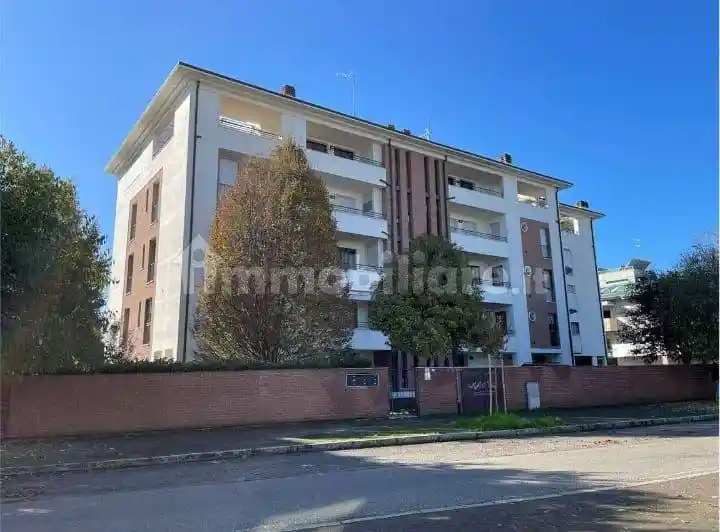 Appartamento in vendita a Modena