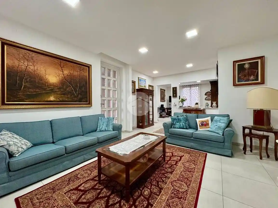 Appartamento in vendita a Peschiera Borromeo