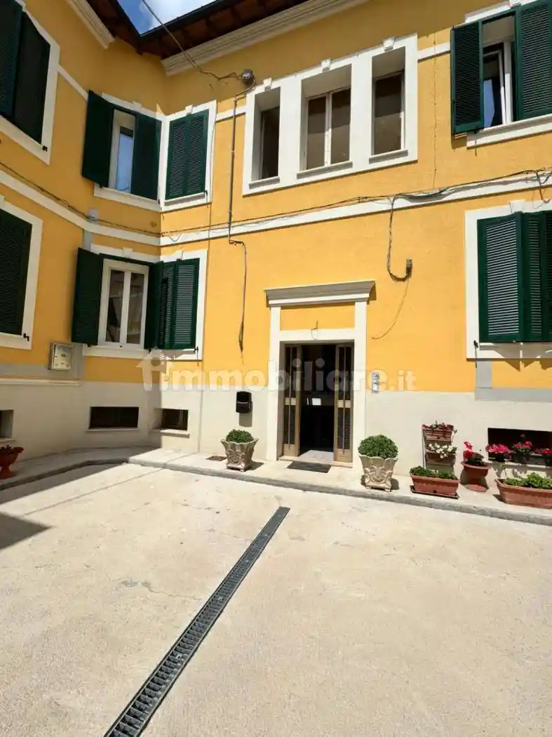 Trilocale via Marruvio, Centro, Avezzano - foto 3