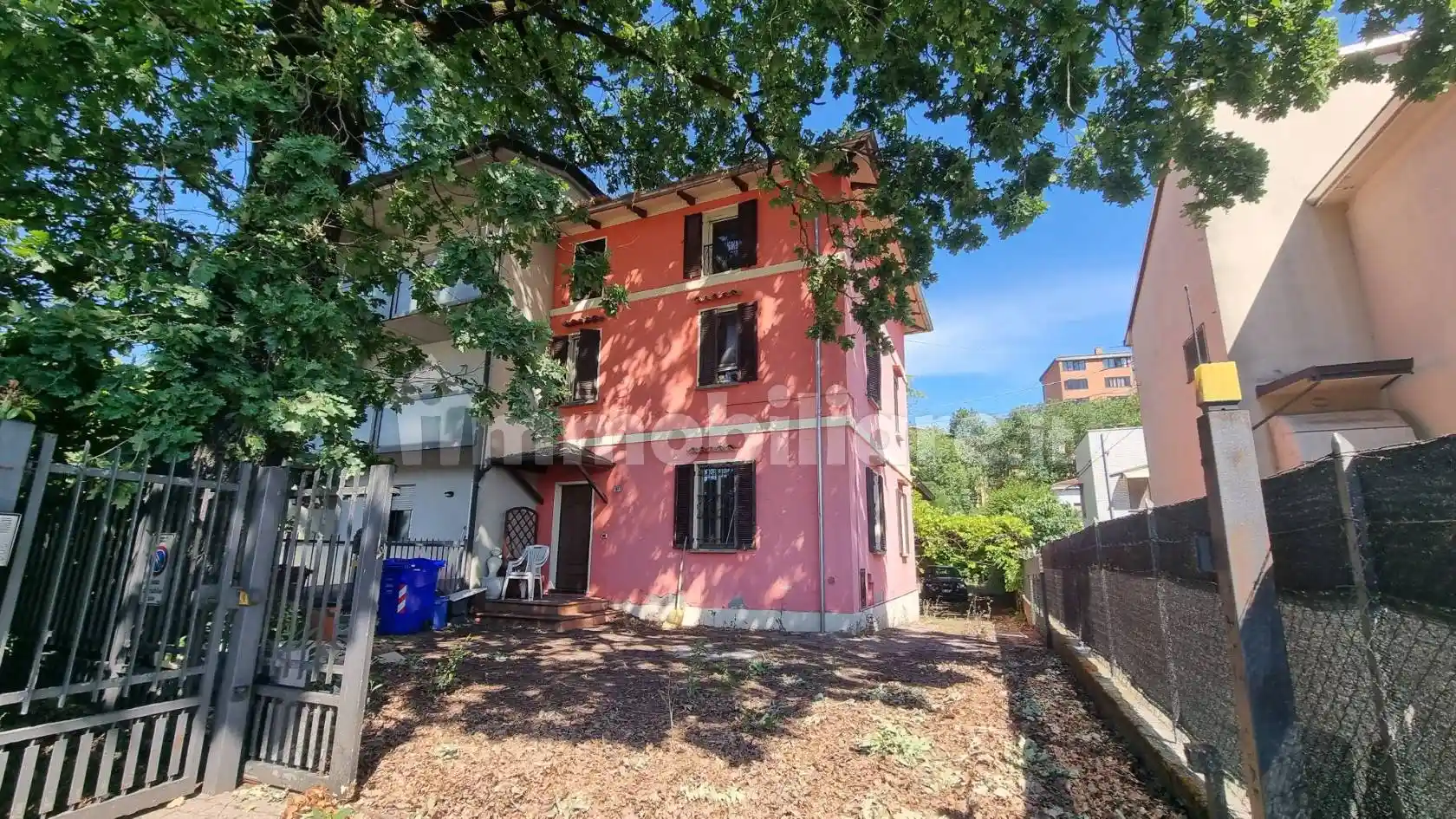 Villa in vendita a Parma
