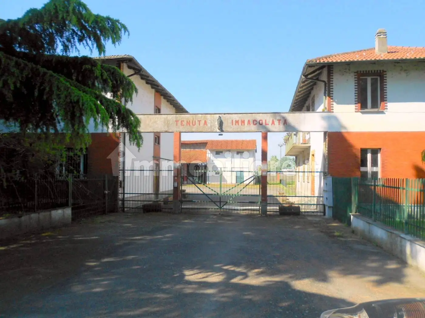 Rustico - Casale in vendita a Caresanablot